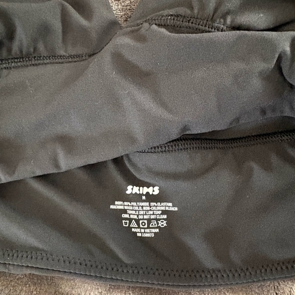 SKIMS Black Bralette - Medium - Picture 3 of 3